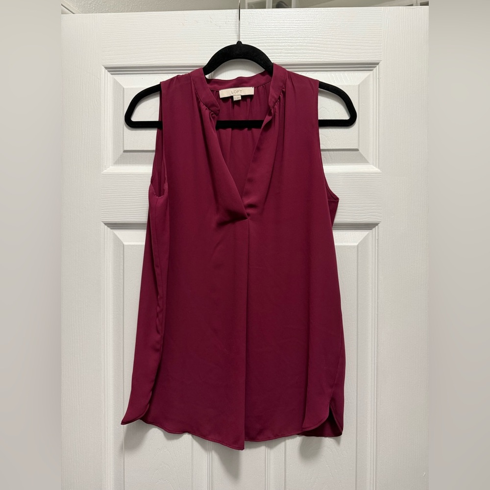 LOFT Women's Sleeveless Top Size Small